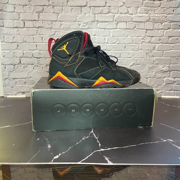 Size 9.5 - Air Jordan 7 (VII) Retro 'Citrus' 2006 - 304775 081 - Black - Picture 4 of 6